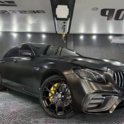 メルセデス・ベンツEクラスW213E63AMGに改装された2016-2020年Fendersボディキット