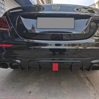 バンツ E-CLASS W213 後部バンパー唇尾喉と排気管