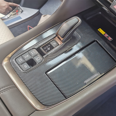 2024トヨタ アルファード カーボンファイバー ギアシフト パネル 究極の車内装用品