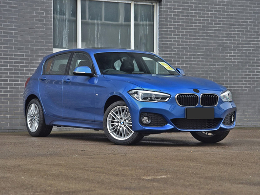 BMW 1シリーズ F20 15-18 MT スタイルのアップグレード 2010年のサイドスカートフェンダー